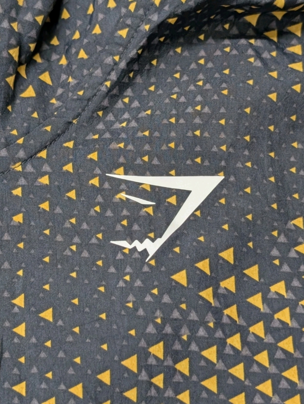 Title: Gymshark Sport Windbreaker Jacket Men's L Black Turmeric Triangle EUC - Picture 4 of 16